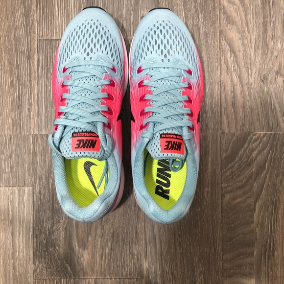NWOT Nike Air Zoom Pegasus 34 - Picture 6 of 8